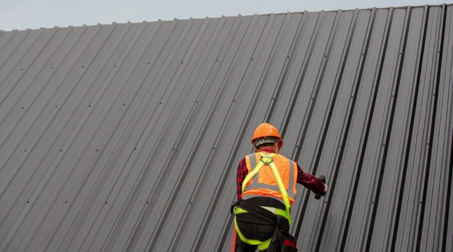 Professional gutter cleaning in Fort Monroe, VA